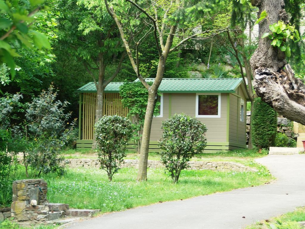 Camping Les Sources サン・ジャン・デュ・ガル エクステリア 写真