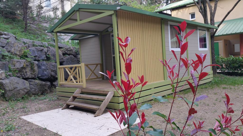 Camping Les Sources サン・ジャン・デュ・ガル エクステリア 写真