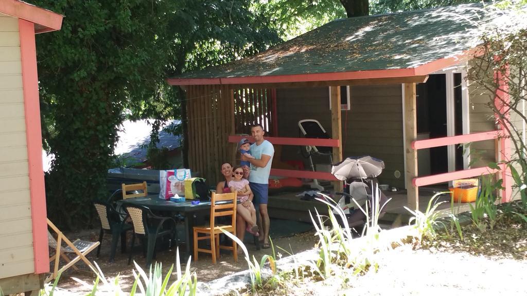 Camping Les Sources サン・ジャン・デュ・ガル エクステリア 写真